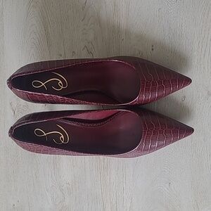 Sam Edelman Vienna Pumps Rhubarb Croc Print Size 9